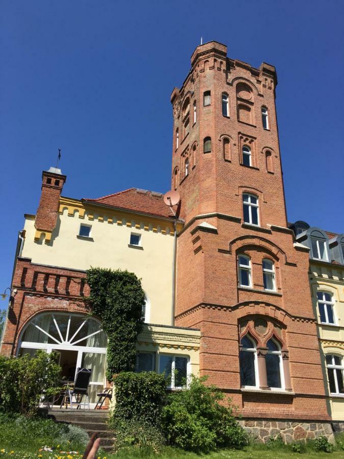 Schloss Lelkendorf - Fewo Parkblick Екстер'єр фото